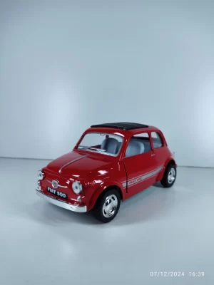 FIAT 500 (1/24) - 12CM de largo (ROJO)