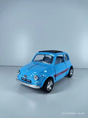 FIAT 500 (1/24) - 12CM de largo CELESTE
