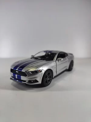 FORD MUSTANG GT 2015 CON FRANJA 1/38 (GRIS)