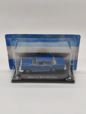 MERCEDES BENZ 220 (1964) - N° 184